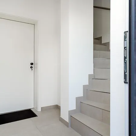 Lieske Apartment *